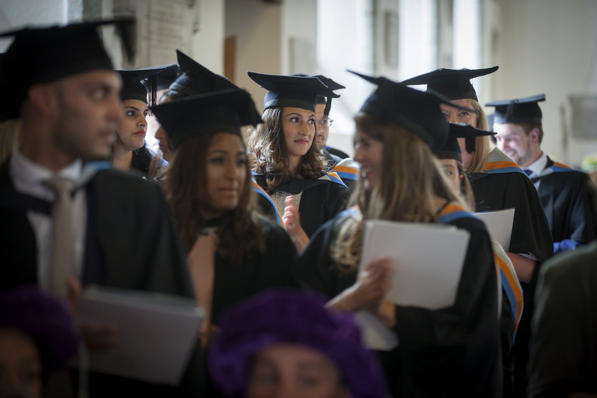 PlymUni's tweet image. Are you a final year student? Join the alumni community today to access a host of free benefits and services after you graduate: plymouth.ac.uk/class-of-19   @PlymUniAlum