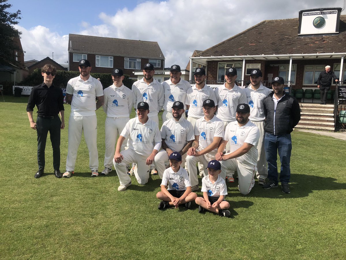 HuddCricket's tweet photo. #PaddockShield Final https://t.co/2WxHgXygzn