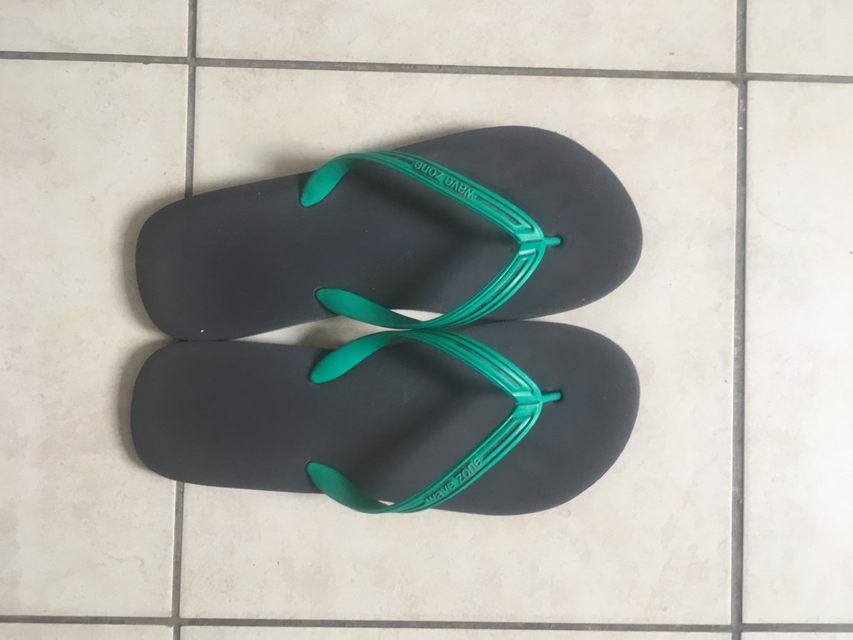 wave zone flip flops