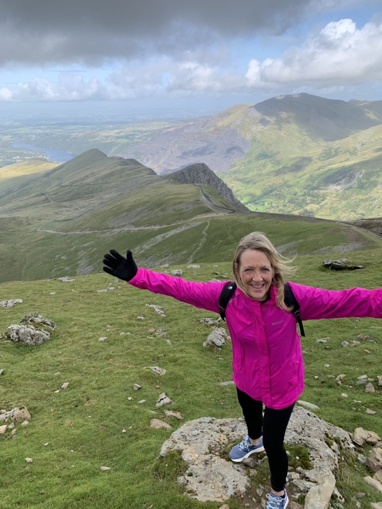 CreweFC's tweet photo. WONDER WOMAN! 

We 💙 Mags! 

⬆️🏔850m/1035m done! 

#TogetherStronger https://t.co/aAmNLf4nzx