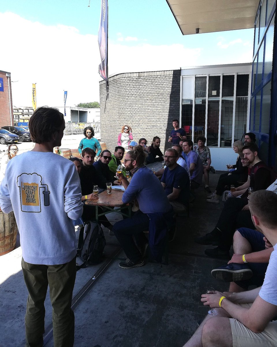 UCraftBeerTours's tweet photo. 🧐GEZOCHT: #Tourgids (bijbaan)

Houd je van lullen over bier? En houd je ervan om nieuwe mensen te ontmoeten en te enthousiasmeren voor #craftbeer? Stop met zoeken en stuur een mail naar: utrechtcraftbeertours@gmail.com t.a.v. Frank Beunk.

#jobs #bijbaan #vacature #speciaalbier https://t.co/mZaQBqboOJ