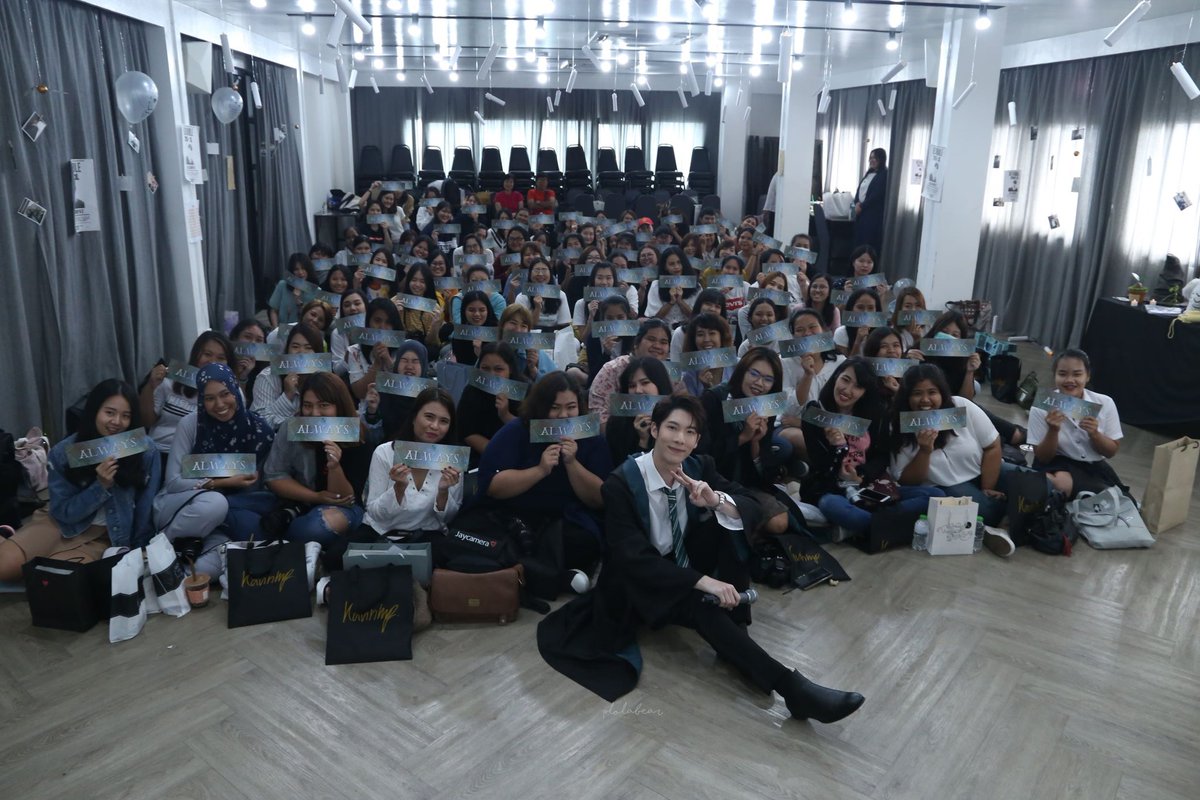 ForMyKVP's tweet photo. ขอบคุณหัวใจของกวินพัฒน์ทุกดวง💚
#WonderfulDaywithJO 
#kavinkvp 
@kavinpat_t https://t.co/Aphe9g0hO8
