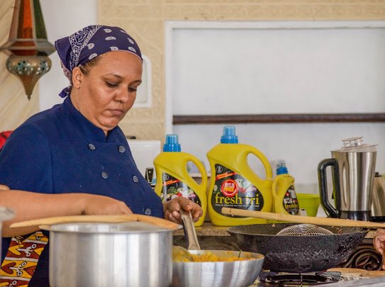 foodsnfoodies's tweet photo. We have a new world record guys!!!!
Chef Maliha did it. I am so happy and excited for her. She is truly an amazing person and to cook for 75 hours is remarkable. This is a lesson that we can achieve what we want in life. I am inspired. 
#ChefMaliha #PrideofKenya 
#FreshFri https://t.co/SRK9JhsnQA