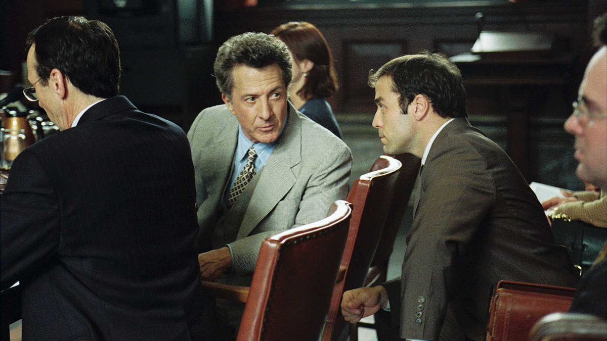Runaway Jury (2003) - Gun violence trial as Hollywood show - Gary Fleder s. Gene Hackman, Dustin Hoffman, John Cusack, Rachel Weisz - Review @ https://t.co/PihOuRXtdB https://t.co/6KfxB8jiby