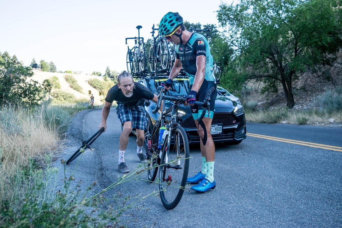 303_Project's tweet photo. #ProCycling is a team sport &amp; #303Project is proud of its #TOU2019 squad of talented riders &amp; support staff. A special #shoutout to Scott Sunderman for keeping us rolling!

We also thank @TourofUtah the volunteers and fans for making this week special! 

Onto to Stage 6!

#rideon https://t.co/xGrmNE0JAP