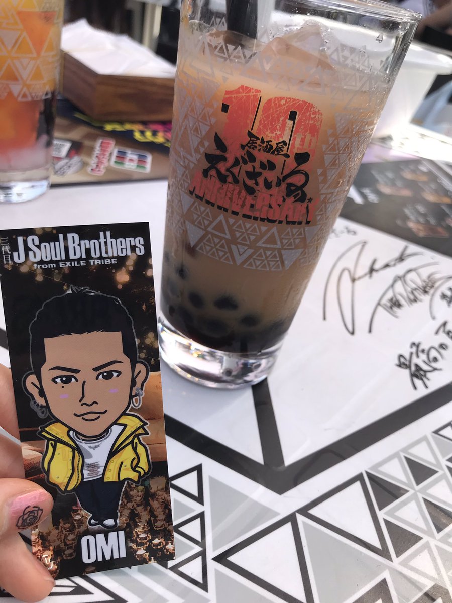 ryota_keito's tweet photo. 居酒屋えぐざいる〜
暑かったけど楽しかった
なんか、壱馬くん濃くなってない、、、？
自分でも今更気づくっていう
でも涼太くんもすきなんだよな
掛け持ちってやつか.....
#居酒屋えぐざいる #登坂広臣 #THERAMPAGE #川村壱馬 #片寄涼太 #GENERATIONS #LDHfamさんと繋がりたい #LDHファンさんフォロバ https://t.co/WkRqoYhbgA