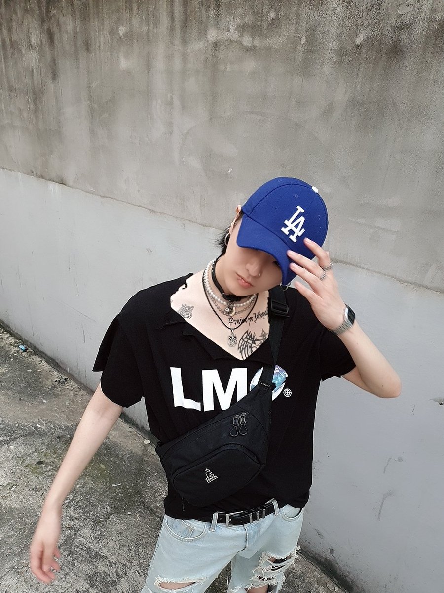 NewWorld_VICTON's tweet photo. (#한세) 안녕 앨리스 https://t.co/lSb7IYk91V