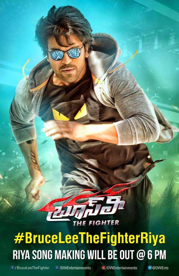 _P1RC's tweet photo. #BoxOfficeEmperorRamCharan 
#RCFansRampageOnTwitter 
#RcForLife 
#ForeverCharanists 
#CharanManiaEverywhere 
#KingCharan
#RamCharan 🔥😍😘😎 https://t.co/EjGyuWRpq5