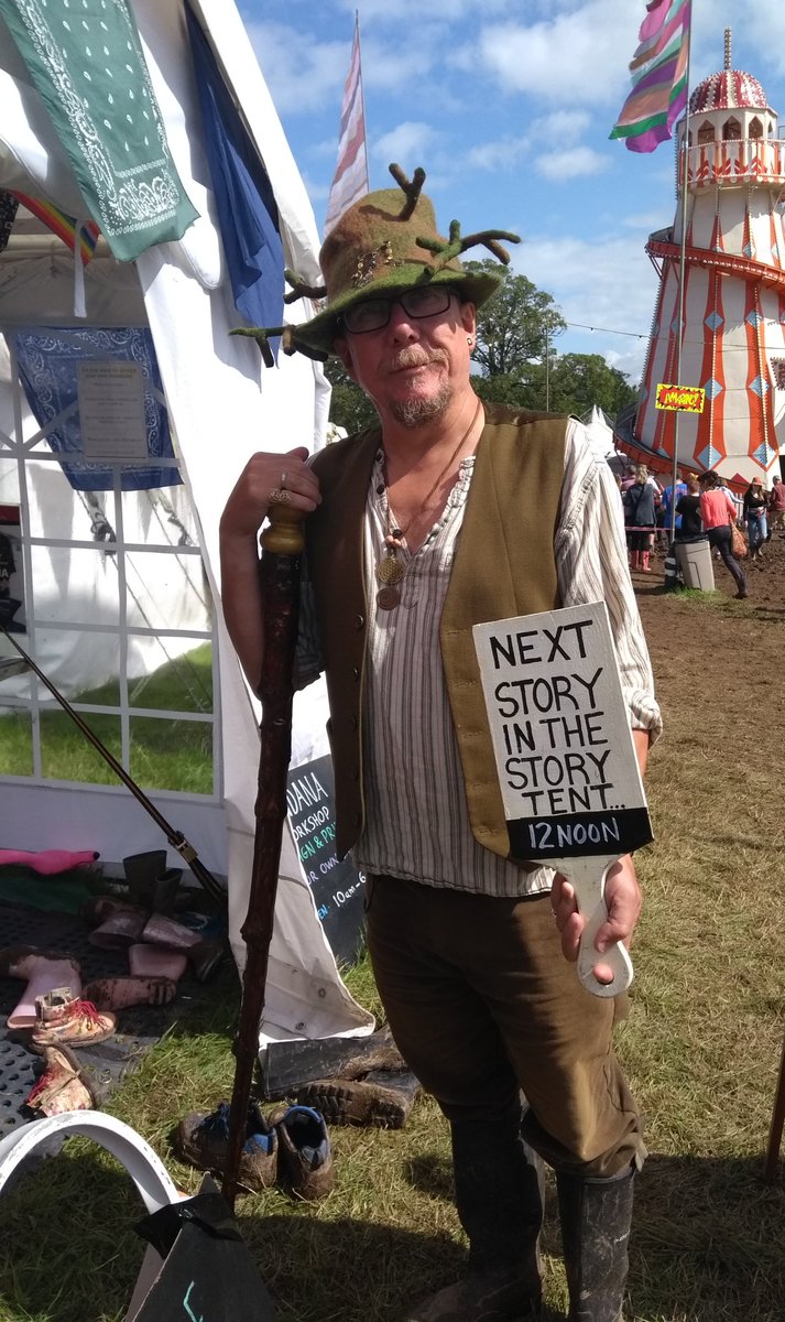 bandanalady's tweet photo. @BDsfestival @walksthelines The busiest people find time to visit https://t.co/Zg94seLjWe check out one of the best story tellers around.  :-D https://t.co/GMNVPIa8Oi