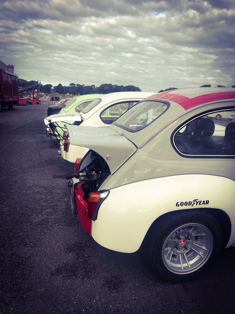 stevejamesyep's tweet photo. @Brands_Hatch @AutoItaliaMag @AbarthUK #festivalitalia https://t.co/3y2oSwFj6a