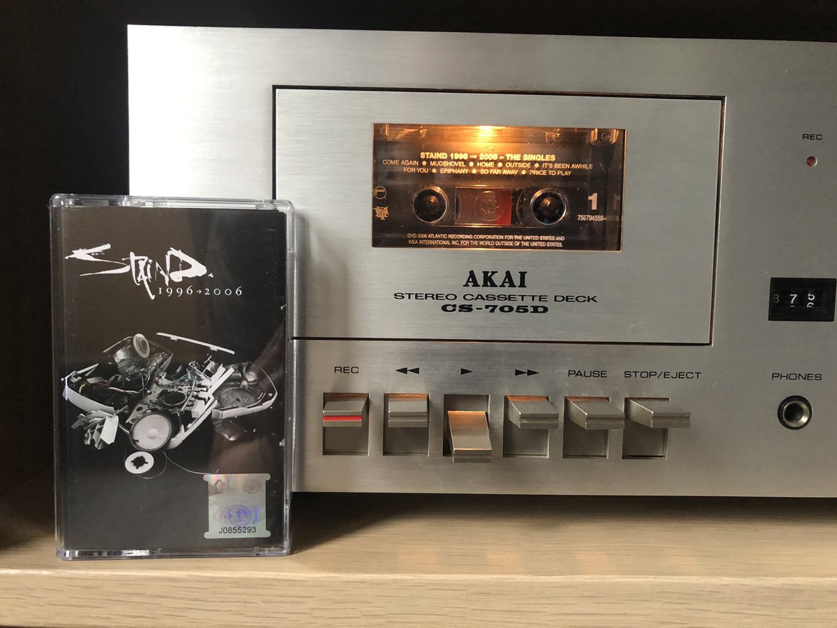 julienktl1983's tweet photo. #nowplaying Staind « 1996-2006: The Singles » #cassetteaudio #tape https://t.co/vFAYUBNLz9