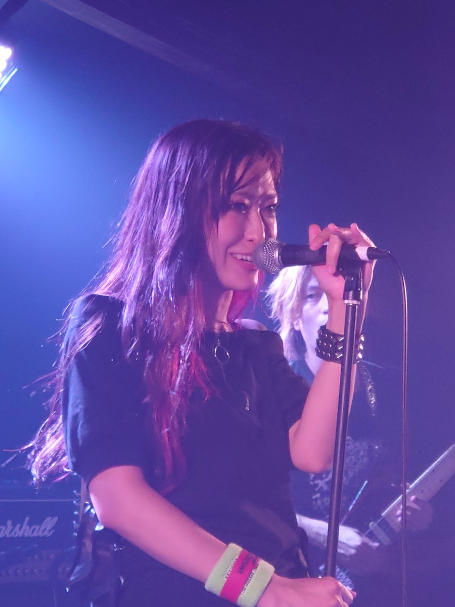 metallhead4444's tweet photo. 昨日の「Howling Night vol.2」最高〜

まきちゃん可愛い〜コールも初体験‼️

可愛いまきちゃん挙げときます。

#HowlingNight
#大山まき https://t.co/bQnmqFj9Rx