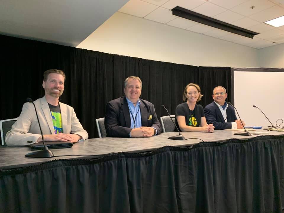 graystarphone's tweet photo. Looks like @bowtielaw had a fun and entertaining panel at #svcc #unlockedstories https://t.co/bPZ04EQvpu