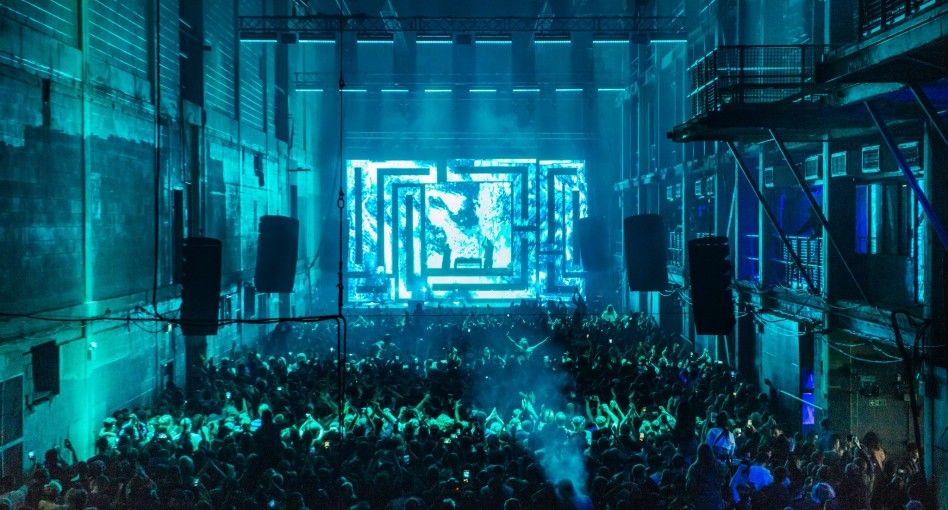 alexdeusandj's tweet photo. Printworks locks Amelie Lens, Tale of Us, Robert Hood, more for Autumn/Winter series 
https://t.co/Bam4uAdwP7
#techno #darktechno #technolove #technomusic #technoculture #acidtechno #undergroundtechno  #technoonly #technolovers #technoaddict #technopeople #dj #djing #djculture https://t.co/eE62lU2E1f