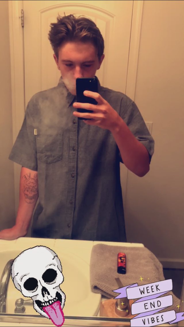 “Fuck home, Fuck sleep, come clean zonin’ can’t forget that I’m Golden, can’t forget where I’m Goin” #fuckopps #zonin’ #fuckenemys