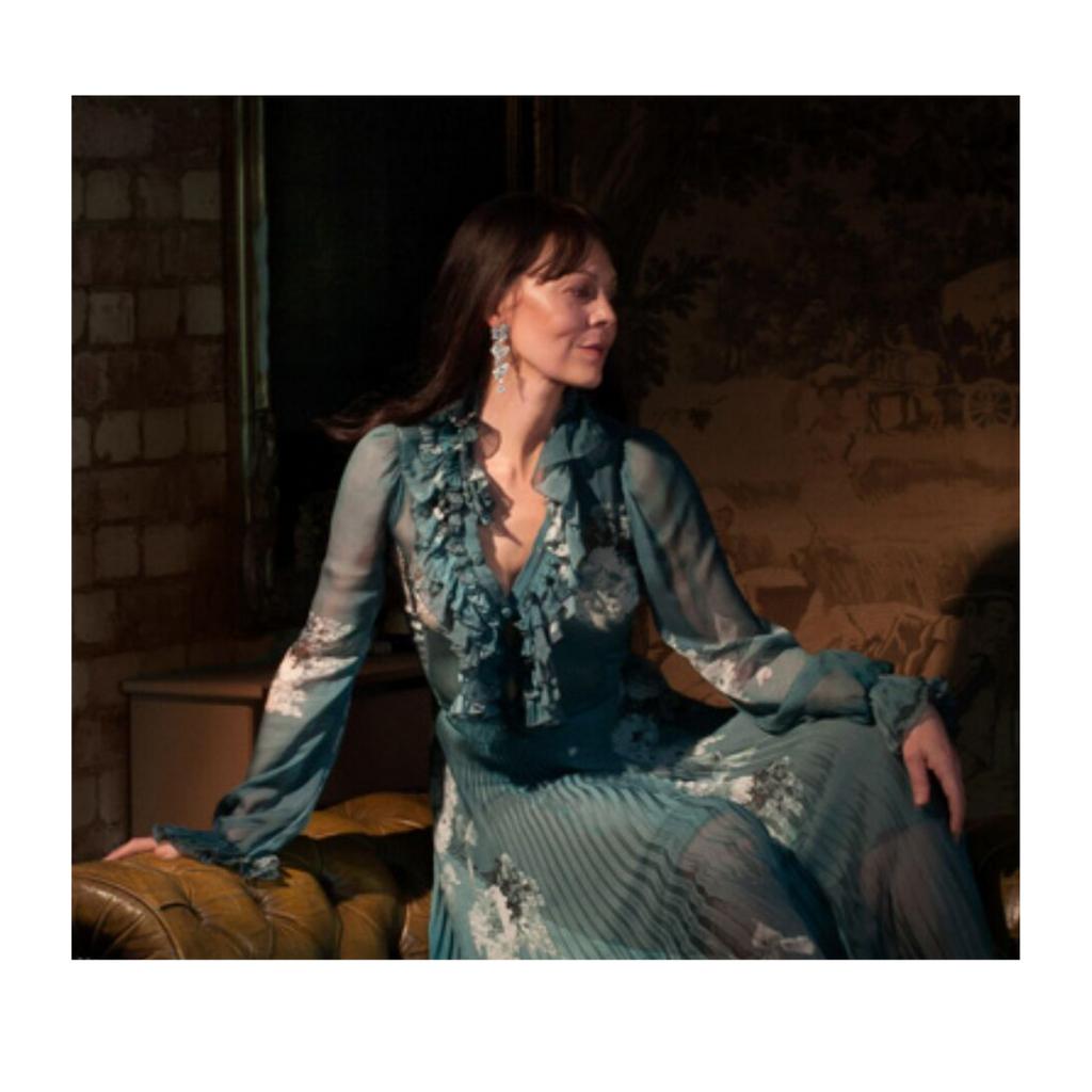 Shot from fashion shoot with stunning Helen McCrory, can't wait for Peaky Blinders Series 5.
#helenmccrory #peakyblinders

jason-collier.co.uk