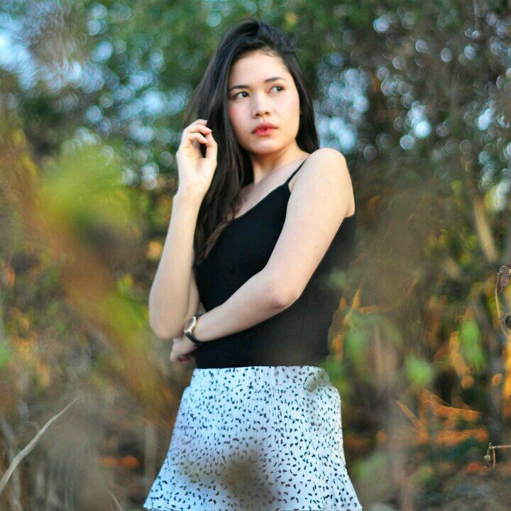KharisaK's tweet photo. OMG, this channel is awesome! https://t.co/XAZLxl9sRm #YomeLive https://t.co/lw5AMR8r5J