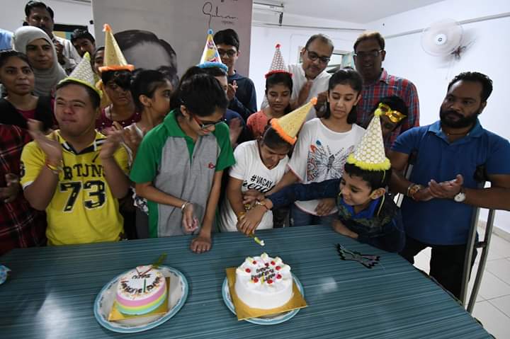 arushibhopal's tweet photo. Good Morning, Good Friends of Arushi!
Childen celebrated the birthday of their 'Dadu' and Arushi's volunteer for 30 years, Gulzar sir's at Arushi yesterday. We wish him joy, good health and long life, सालगिराह मुबारक़, गुलज़ार सर !!
Stay inspired and ज़िन्दगी संवारते चलो ... https://t.co/lQ0jEKZV0P