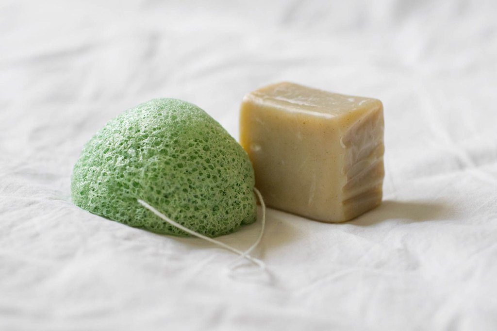 Limistic tweet media