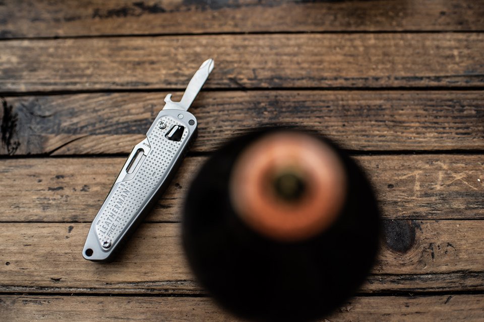 Leatherman_fr's tweet photo. Besoin d'un décapsuleur pour cet été ? Nous y avons pensé 🍻
🌐 E-Shop : https://t.co/lTYUGpSxSq
#Leatherman #Free #SerieT #Bottle #Decapsuleur #Summer #Drink #Opener #Multitool #Pocketool #Multifonction https://t.co/64oe0o86an