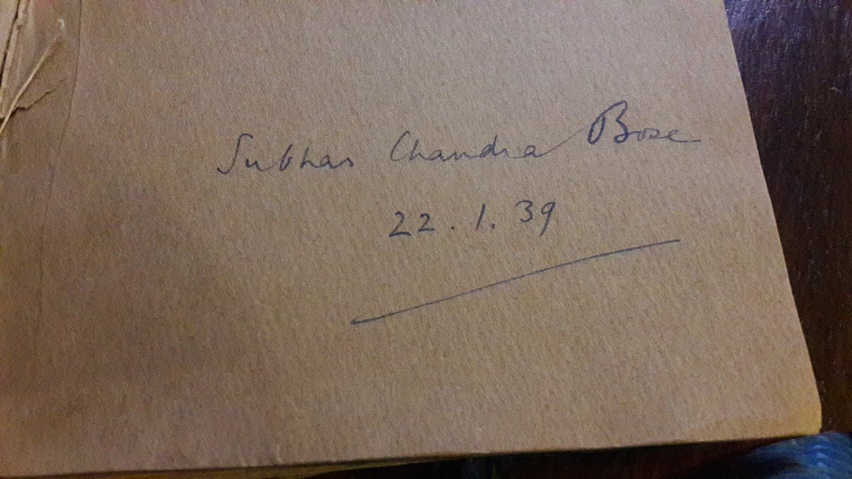MrinalPande1's tweet photo. From my mother's Autograph book . #subhashchandrabose https://t.co/H8NHMtANw5