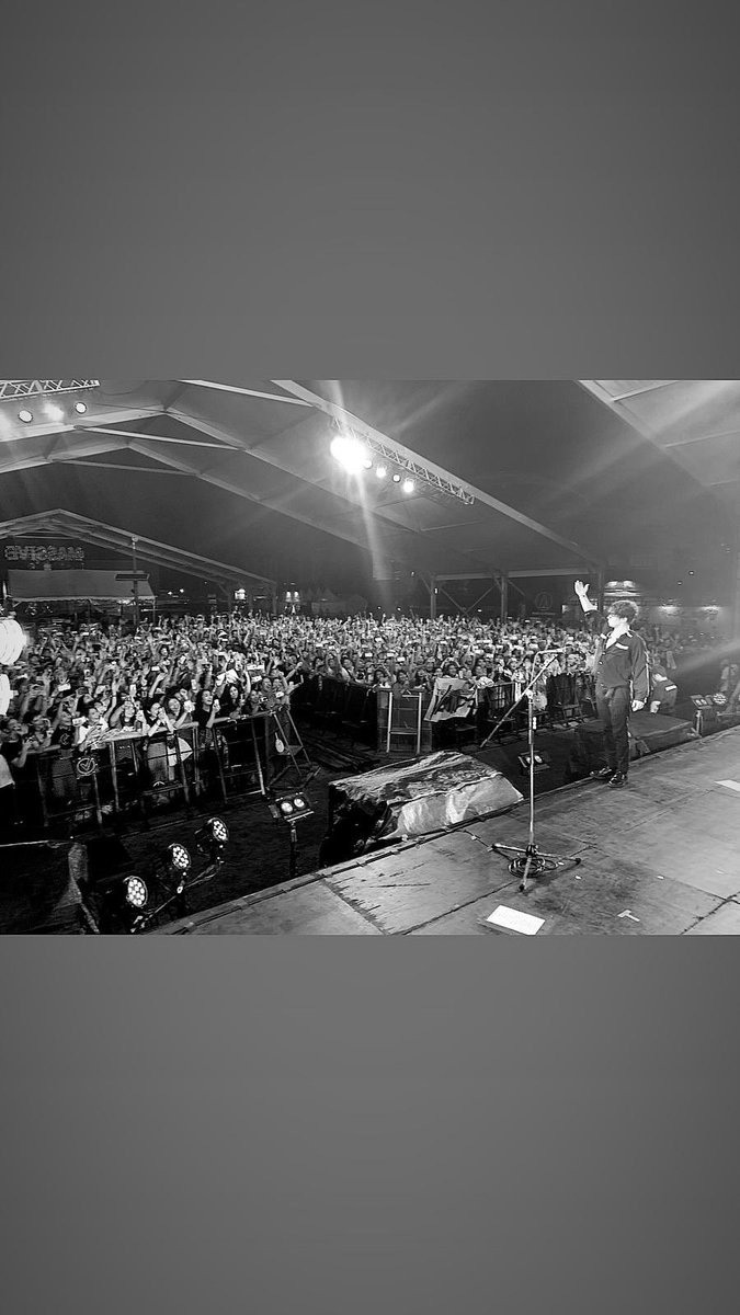 TheVampsband's tweet photo. ❤️🇯🇵 https://t.co/PG7azAE82f
