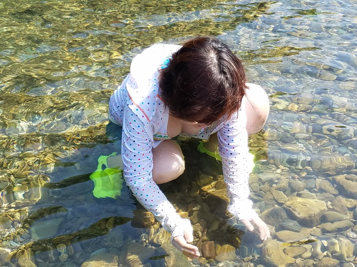 gromsyellow's tweet image. 伊勢の川で狩人となったわたし。

奮闘の末、なんらかの稚魚をゲット(￣ー￣)🌟

#エストレヤ #夏旅
#わたしのお盆休み
#伊勢