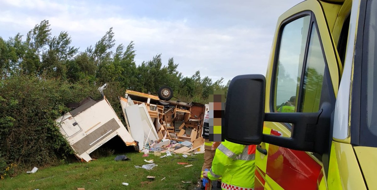 DubFireBrigade's tweet photo. We're currently attending a car vs campervan collision #M1 Southbound J6 - J5 Balbriggan. On ramp &amp; lanes affected. 3 fire engines with ambulances from Swords &amp; Kilbarrack + @SwordsAmbulance were sent to the scene #Dublin #fire #traffic @DCCTraffic @aaroadwatch https://t.co/iEaOo5brvi