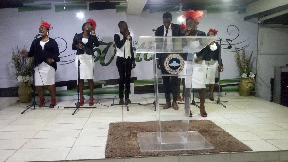 hof_rccg's tweet photo. Praise and worship by the Peculiar Treasure Choir. Today, we return all our gratitude to You oh Lord. You are more than faithful. We will continue to bow before your throne of grace. #rccghof #SundayService https://t.co/uKvSLg29aU
