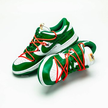 Nicesupreme's tweet photo. Closer look at the "Clover" #OffWht
 x Nike Dunk Low, rumored to release in October.
https://t.co/ex25MbGyym 
https://t.co/13w3rYwZBW https://t.co/8eMoPu58yO