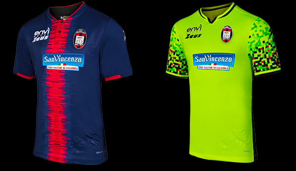 👕 Le nuove magliette del #Crotone le conosciamo, quantomeno la prima e la seconda.

Cosa ne pensate invece della terza e della quarta? ❤️💙