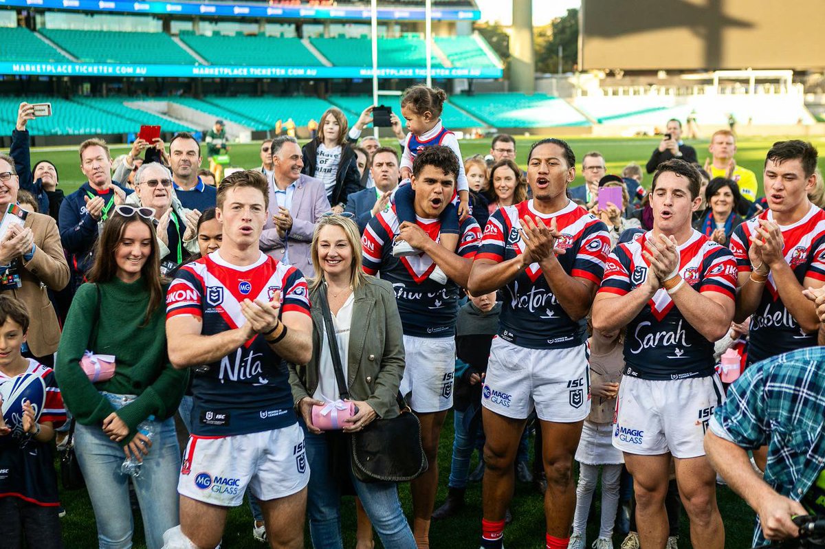 Sydney Roosters On Twitter It Was An Honour To Sing The Team Song On Field With Those Who Mean The Most To Us Womeninleague Eaststowin