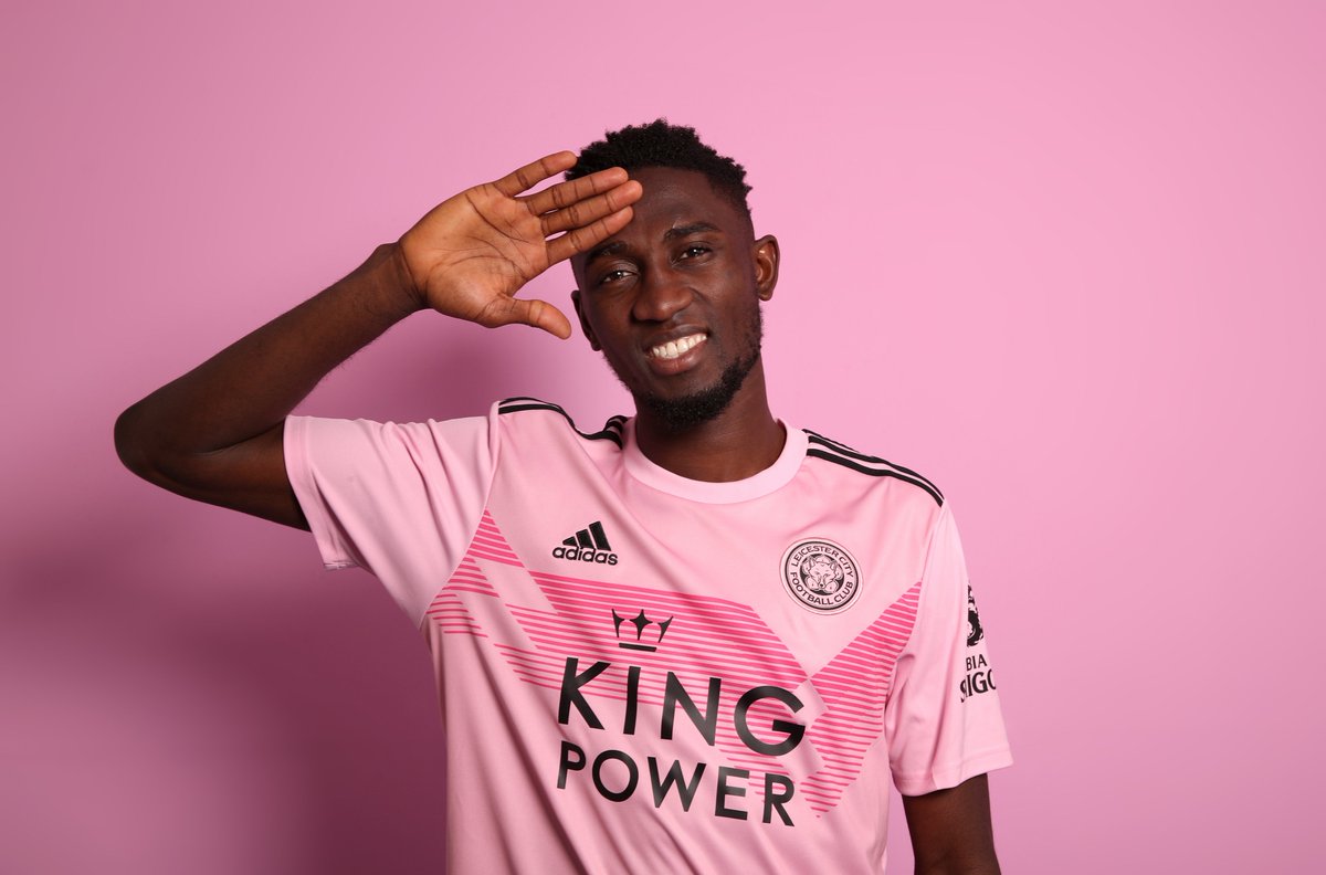 leicester city pink jersey