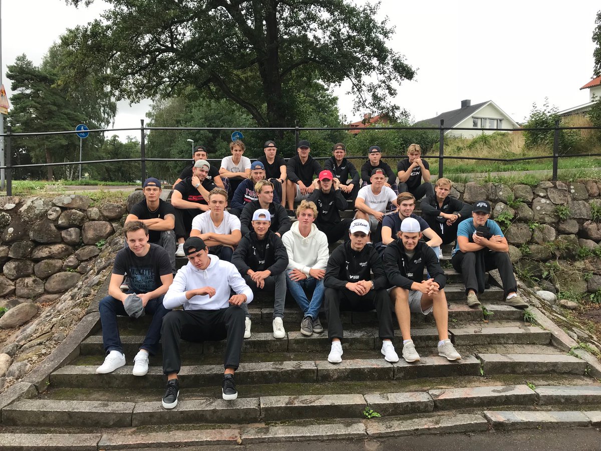 J20 Morgonpromenad till Örjansvall och rast vila på stället