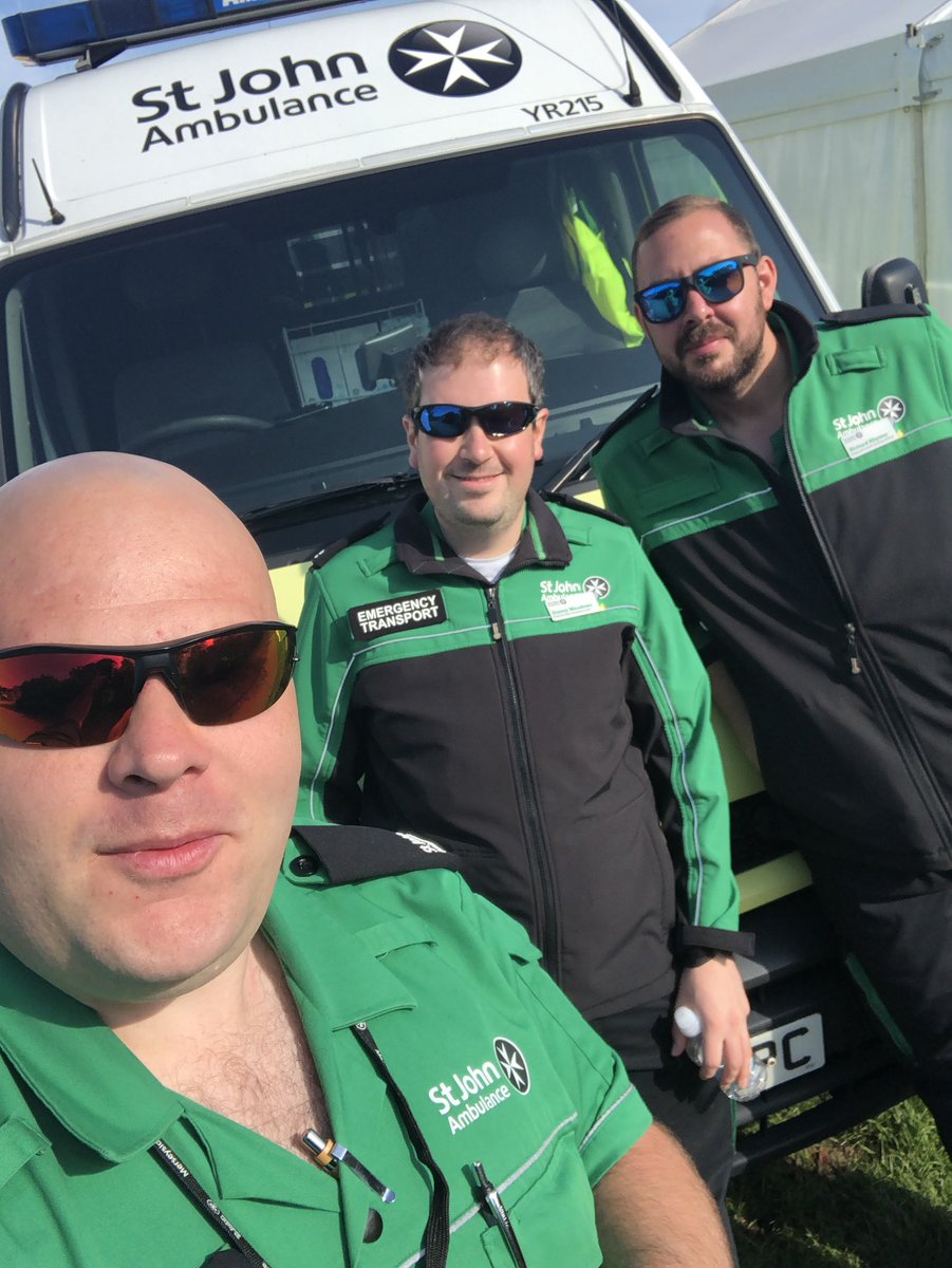 Last day at the southport flower show working with 2 moor of our ECT were providing the ambulance cover the suns out again <a href="/SJA_CMAmbUnit/">SJA Cheshire & Mersyside District Ambulance Unit</a> @sja_CMevents @sja_CMevents @DannyMeadows5 <a href="/SJASouthport/">St John Ambulance, Southport Adult and Cadet Units</a> <a href="/sjamerseyside/">St John Ambulance Merseyside</a>