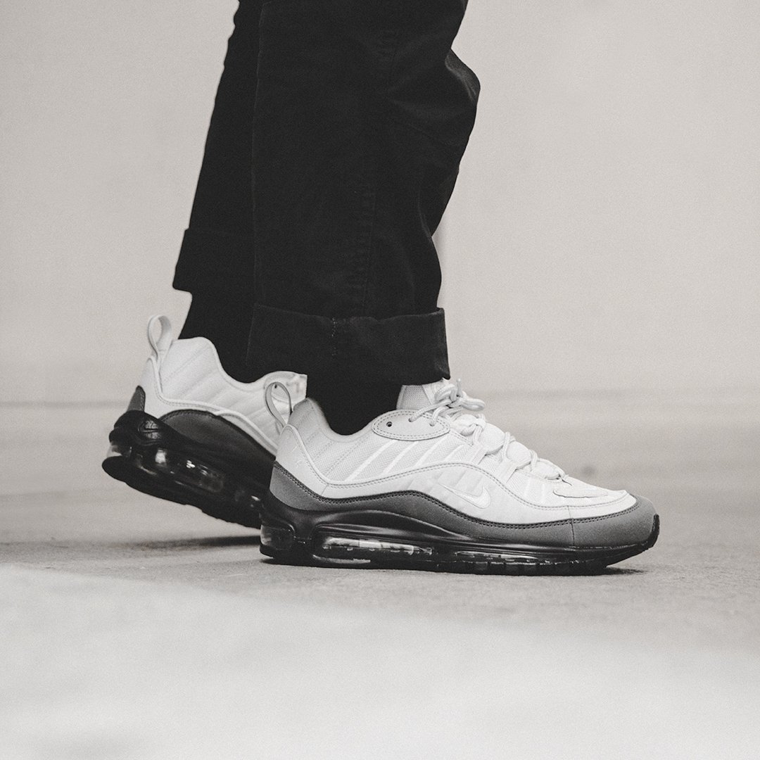 air max 98 trainers white vast grey dark grey