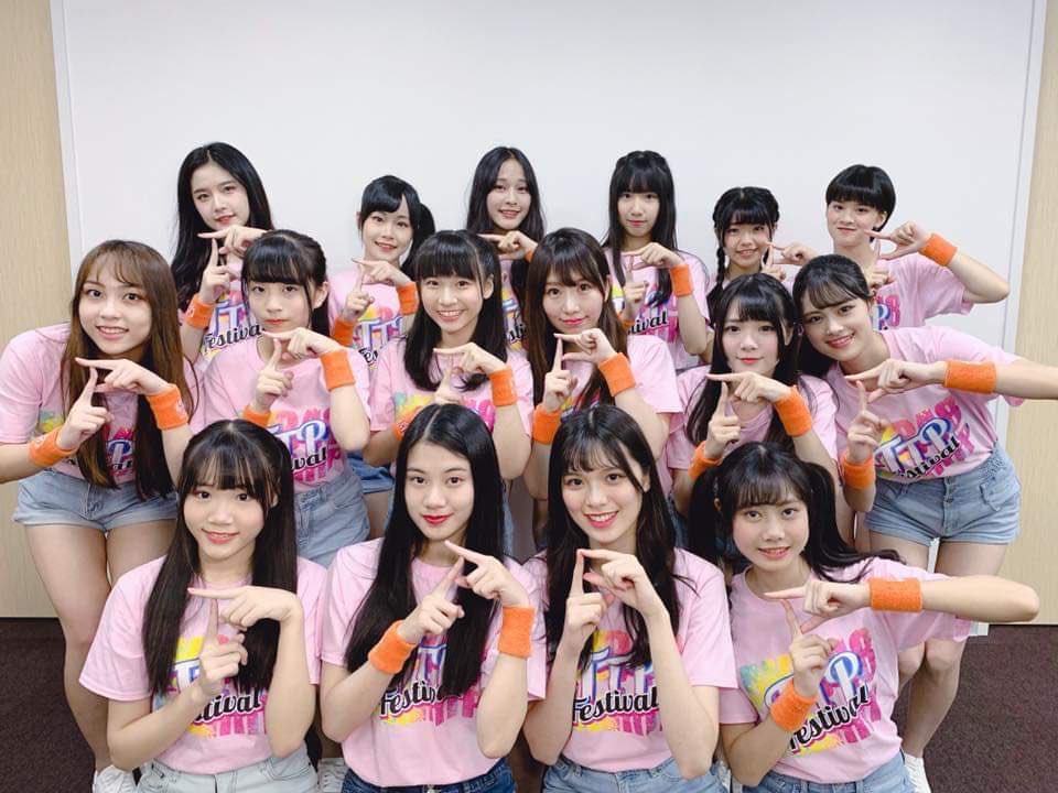 pokenaka's tweet photo. #AKB48TeamTP #LOVE修行 選抜組の #快閃活動(フラッシュモブ街頭宣伝) 20190818は天候により第一会場の西門町のみ挙行。第二第三会場は中止となりました。#TTP_GO https://t.co/rllB5RT3Yx