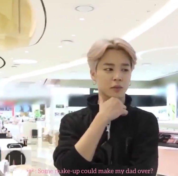 Small mini thread of Jimin saying a big fuck you to toxic masculinity :The run episode where he was thinking about getting his dad some makeup(shoutout to his parents for being amazing and letting jimin discover himself without being stuck in societal labels)