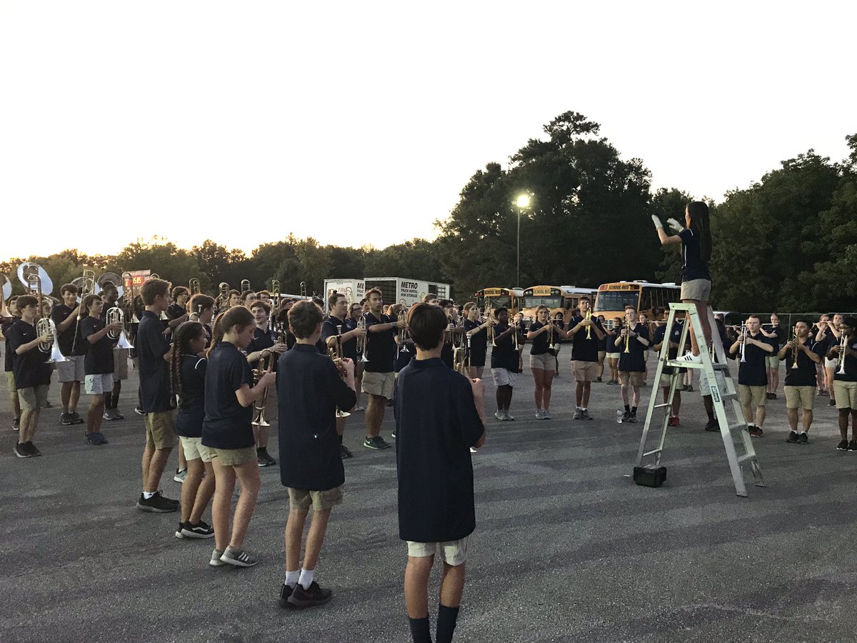 OakMountainBand's tweet photo. Eagle Day 2019 = βοΈ
We had a blast! And now, Friday night lights begin. πππΆ
Our next performance is Friday, August 23 @ Chelsea HS for our football opener. See you there!
#araceagainsttime #halftime2019 https://t.co/2jA7z6RzTN