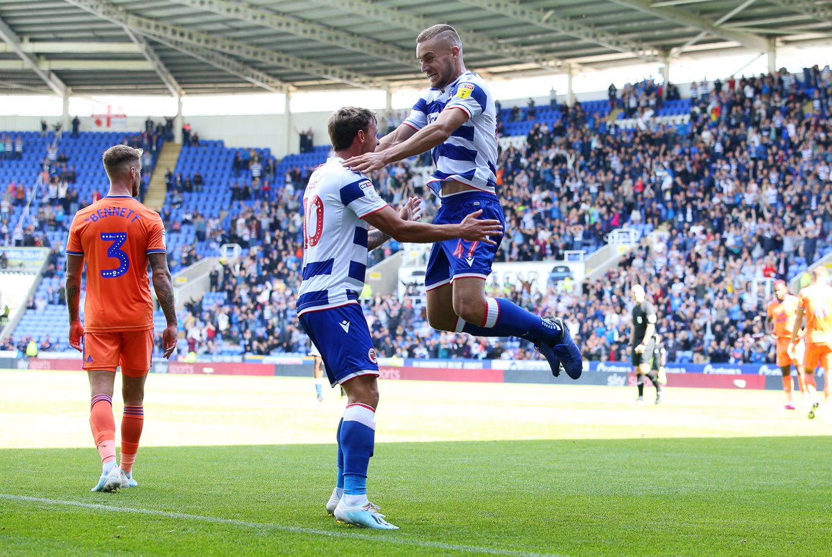 Reading FC tweet media