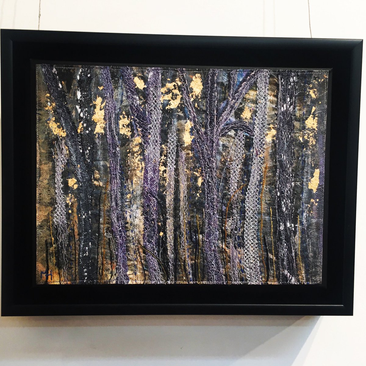 this work is hanging in our regional #salafestival #exhibition. seeking the #Otherness of #Light #wandering through my #australianbushland #mixedmedia #textileart #embroideryisart #freemotionembroidery #textilecollage #metalleaf #acrylic #oilstick #vintagelace #australianart