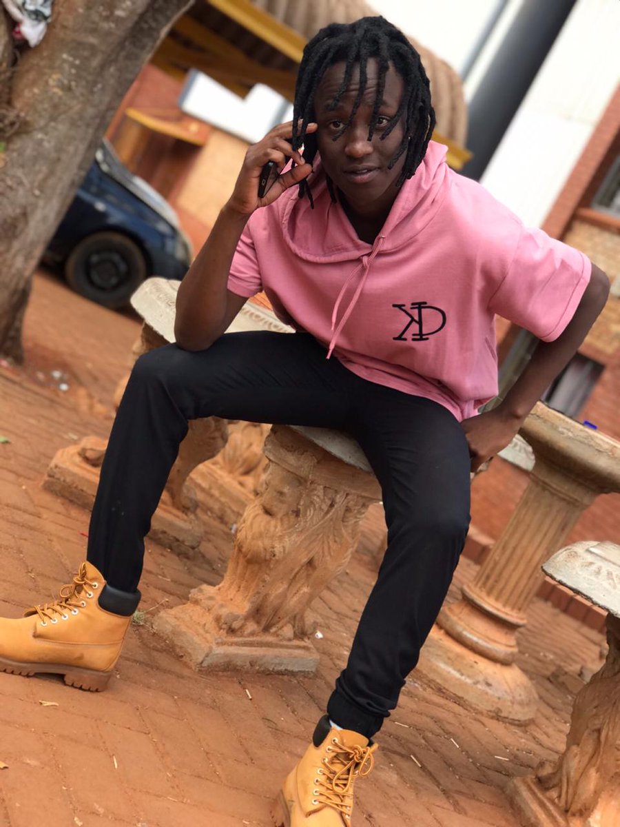 Ofentse_Mehlape's tweet photo. R250 Short Hoodie. 0763242099. KD Clothing Brand. 

FREE delivery for everyone around Polokwane. We courier all over SA through your nearest pepstore https://t.co/4MN2eMqx47