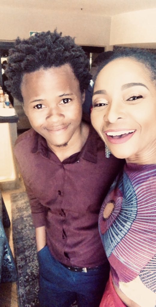 vphakathi's tweet photo. π Look at us looking 16. Mina nomganwam omusha, uProf. Deputy Mama. @FabAcademic , The π Vice Chancelor. New Chick on the block running the Game, as she would put it.
π·: Prof. Mamokgethi Phakeng
#SuperLeadSummit https://t.co/CROhBT21F7