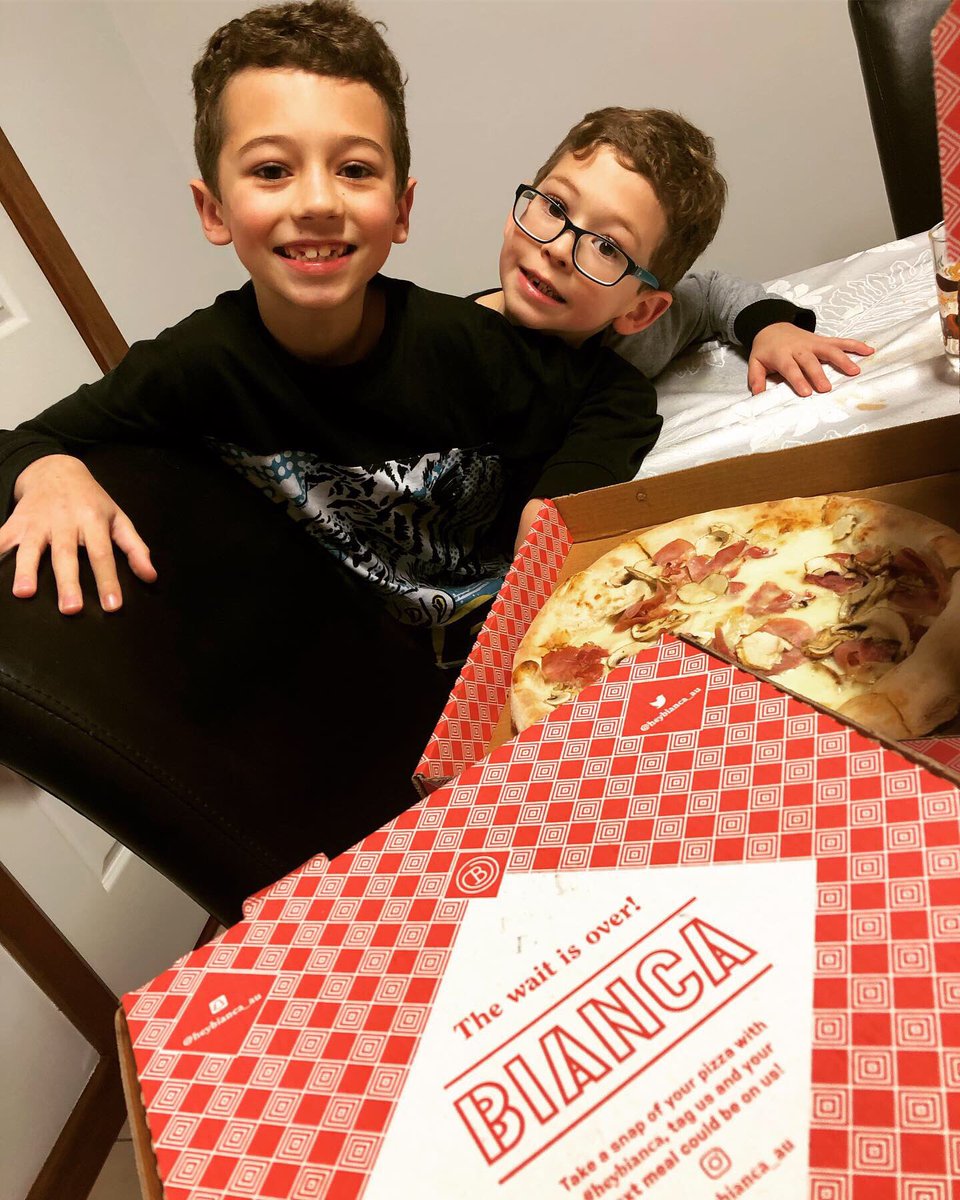 seedoeatreview's tweet photo. 🎶When the weather outside is frightful, 
@heybianca_au pizzas are so delightful,
And since outside I don’t want to goes,
They deliver so I can sit at home with my little bros!🎶

Just a few quick clicks online and Mr. 6, Mr. 8 &amp; I had 3 #heybianca pizzas delivered to our door!🤗 https://t.co/ViBz6vLXyO