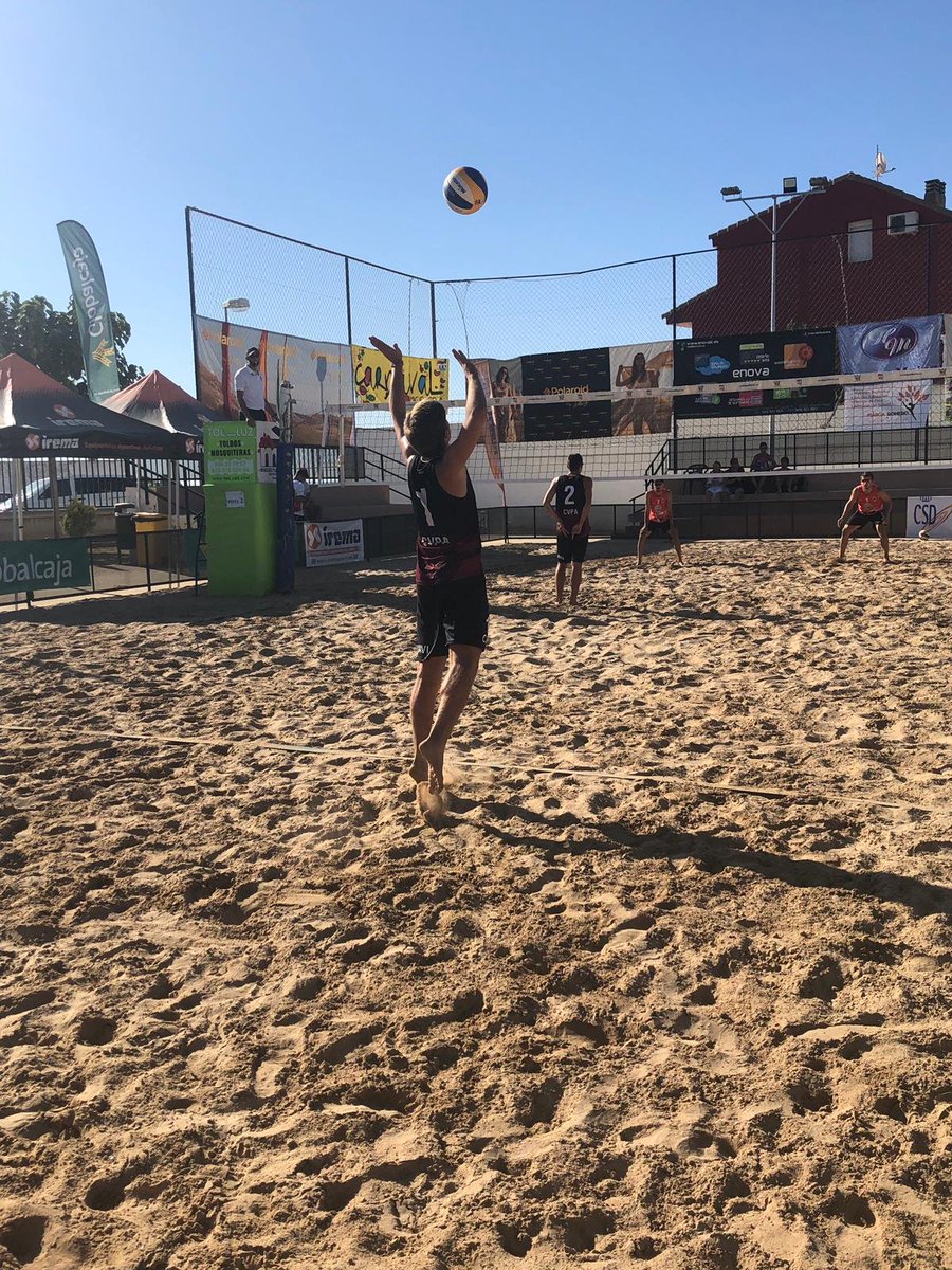 OCTAVOS DE FINAL!!!
9:50

CVP Poniente Benidorm/-CVA
CVP Arenys/-CAT
21-15;21-17