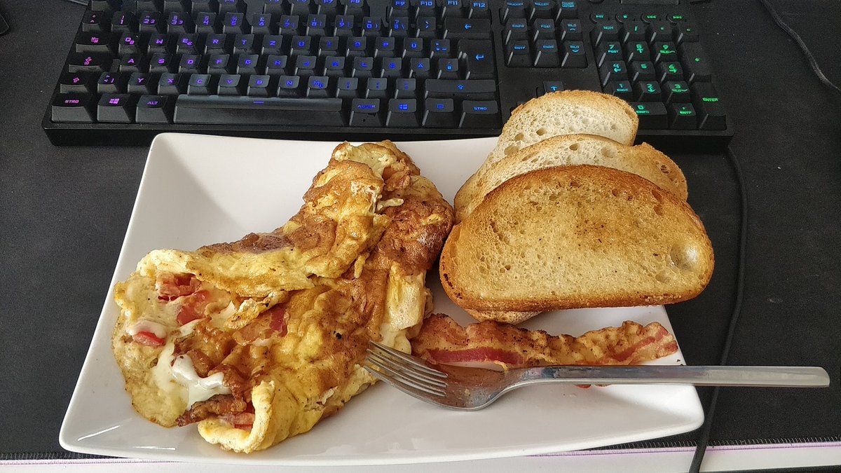 SeToRe91's tweet image. Jetzt kann man @streampriester so richtig genießen