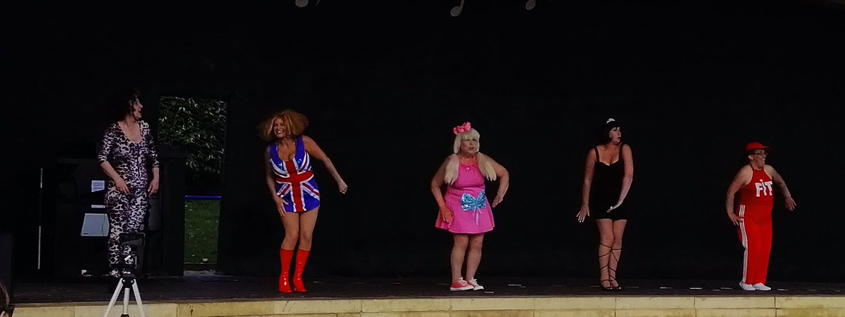 rubyredsperform's tweet image. Spicing up the Withernsea danceathon 🤪.  We throughly enjoyed watching all the different styles of dance groups yesterday. Well done to all that took part 😃✊#RubyRedPerformers #Withernsea #Dance