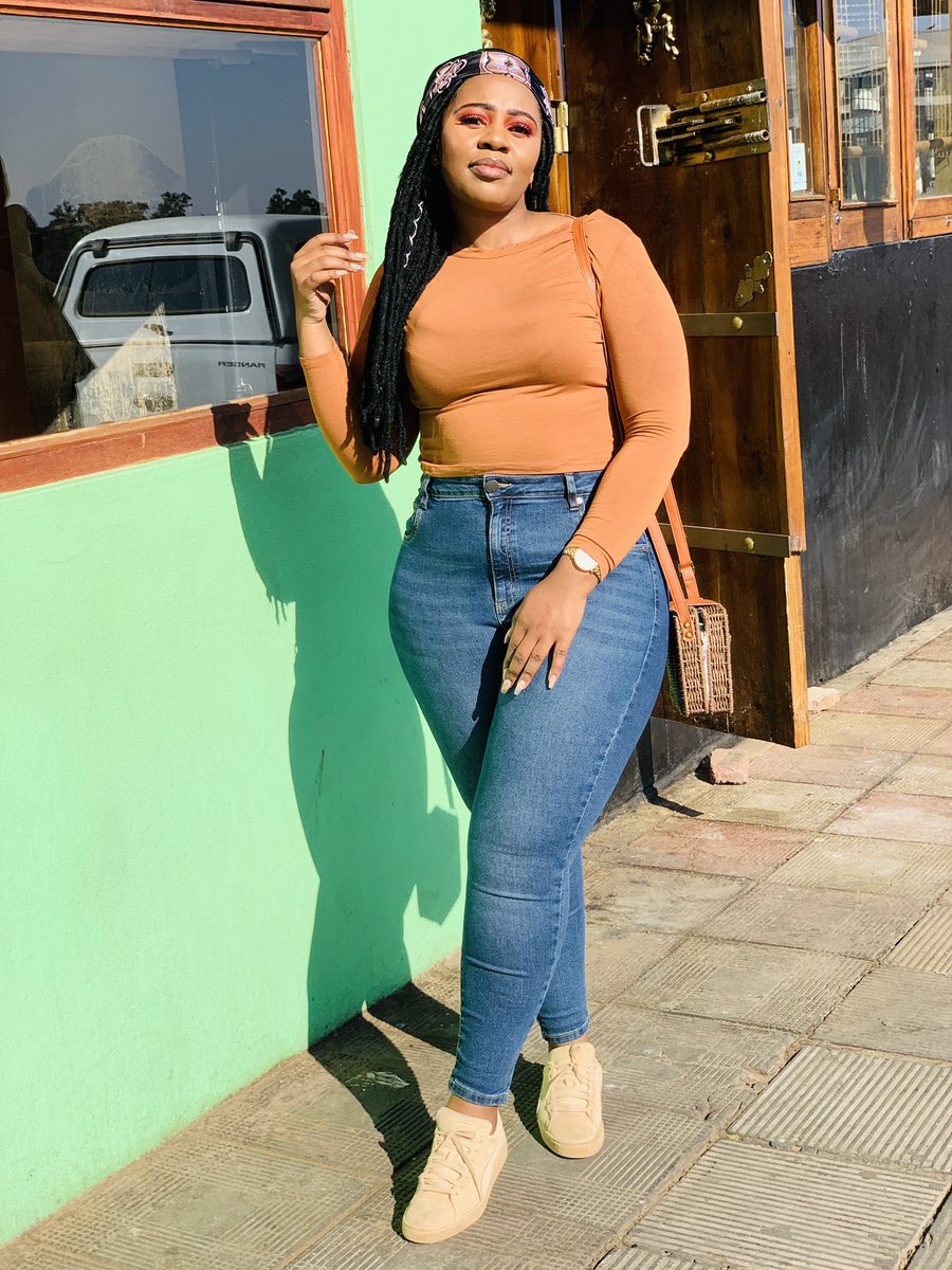 Zar_Ntseto's tweet photo. #ChillasChallenges #PoseYeChillas #WalkYeChillas #SwagYeChillas
π #AmstelRadlerChillas https://t.co/pA14eeYjQa