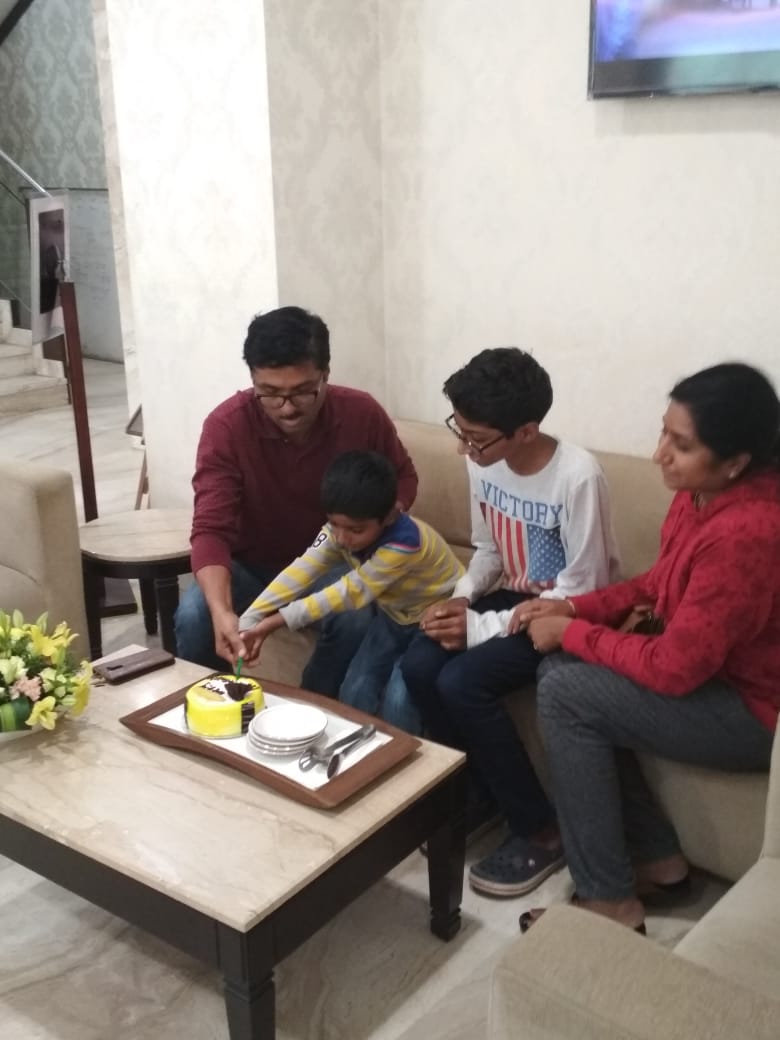 Thank you <a href="/TanishqJewelry/">Tanishq</a> Bangalore-Bannergata road outlet, for making my family feel special and celebrate our wedding anniversary.