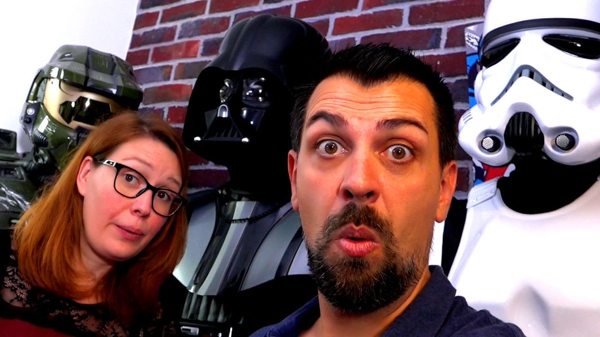 ejayremy's tweet image. 🔥 Nouvelle vidéo
📦 Halo, Dark Vador &amp;amp; Stormtrooper nous apportent des BOX GEEK !
Regarde la vidéo ici 👉 youtu.be/GXBB4CDLPgg

Qui a apporté les meilleures boxs ?

#YouTube #BoxGeek #Unboxing #wootbox #zbox #jdgbox